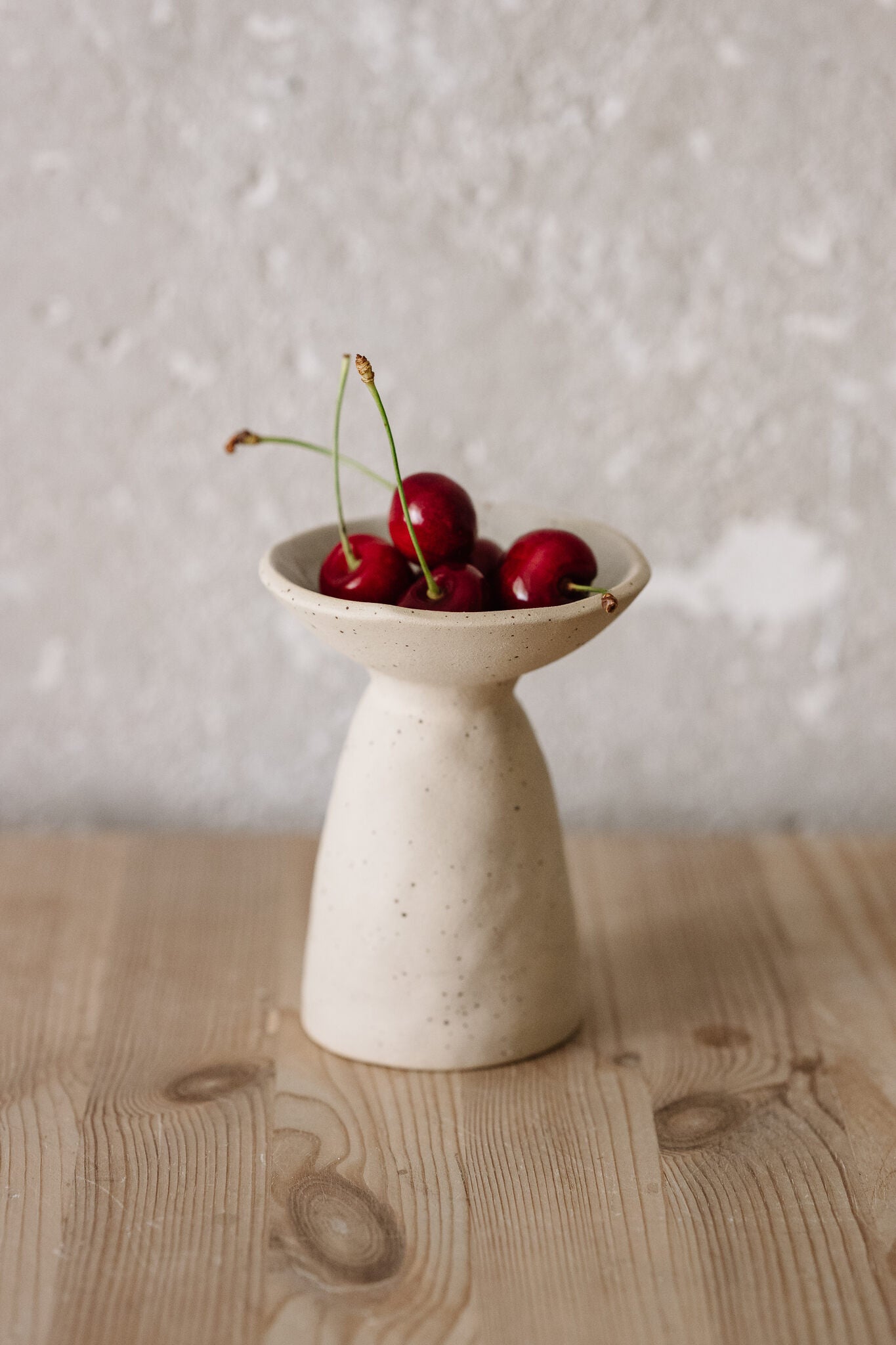 Pedestal Bowl Trace